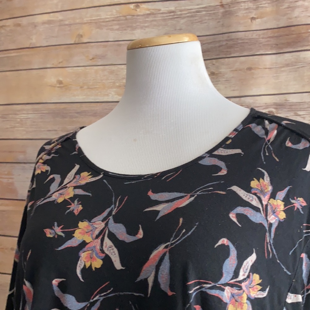 Free People Floral Top Size Small - Picture 4 of 9